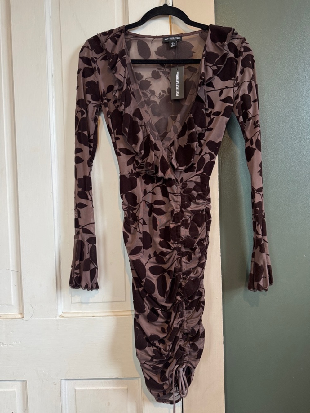 PrettyLittleThing brown mauvey Floral Ruched V-Neck Dress